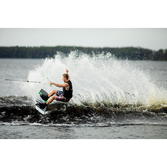 Ronix Vault Boat board