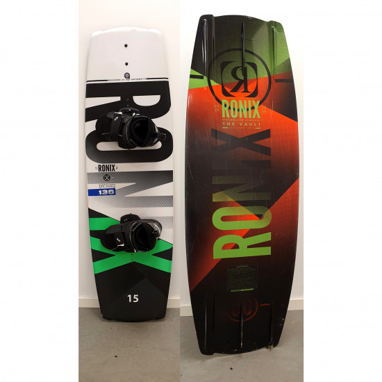 Ronix Vault Boat board with boot used Ronix Vault Boat board with boot used